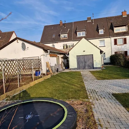 דירה Urlaub-in-edenkoben אדנקובן